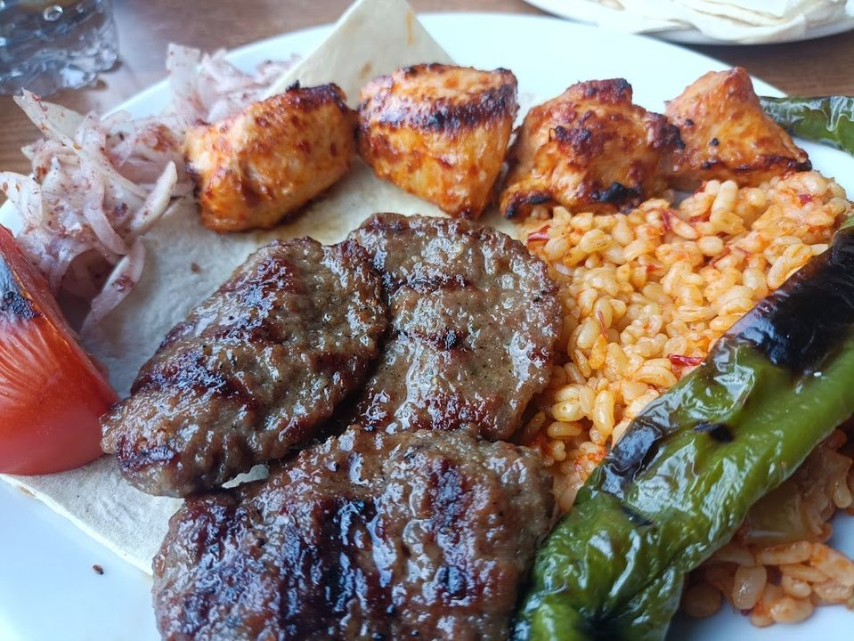 Tavuk Köfte karışık