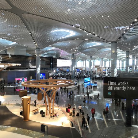 İstanbul Havalimanı terminal transit alanı